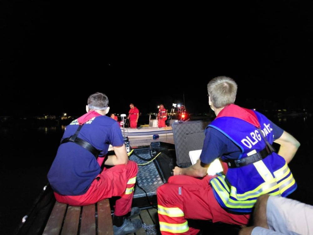 Personensuche Im Baggersee B hl DLRG Ortsgruppe Nordhardt E V 