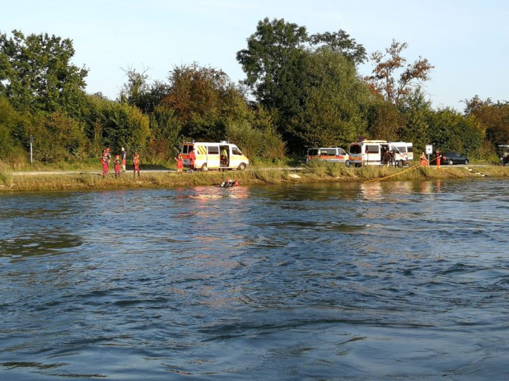 Einsatz Absicherung Str mungstauchgang Rhein Vom 25 08 2021 DLRG 