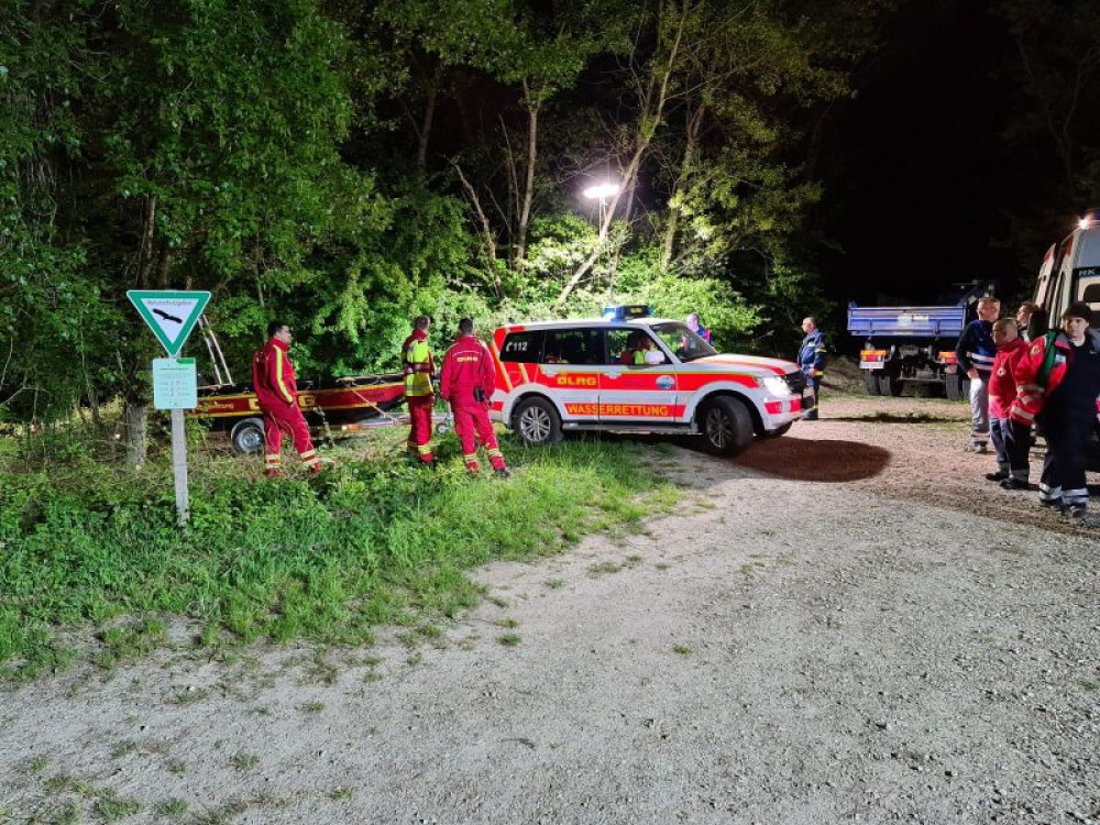 Erster Einsatz F r Neue Wasserrettungshelfer DLRG Ortsgruppe 